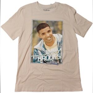 Degrassi graphic t-shirt